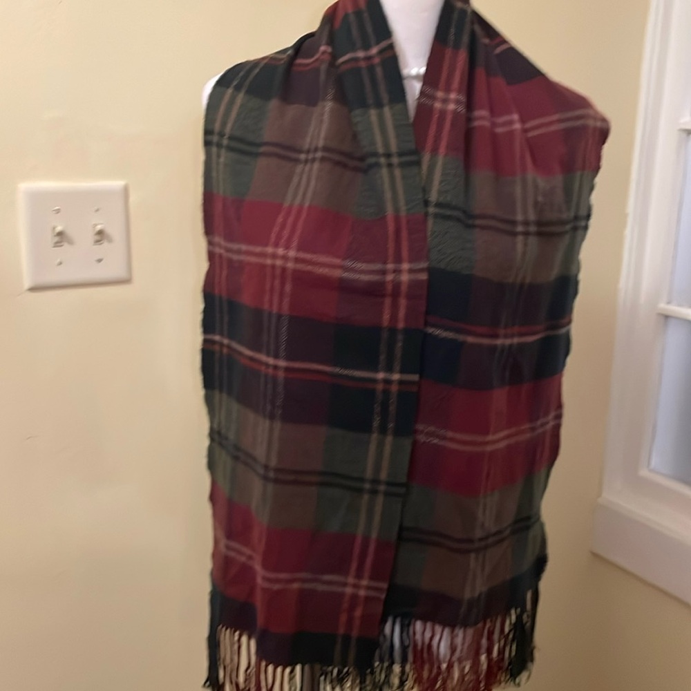 Multi Color  Scarf - Picture 5 of 9